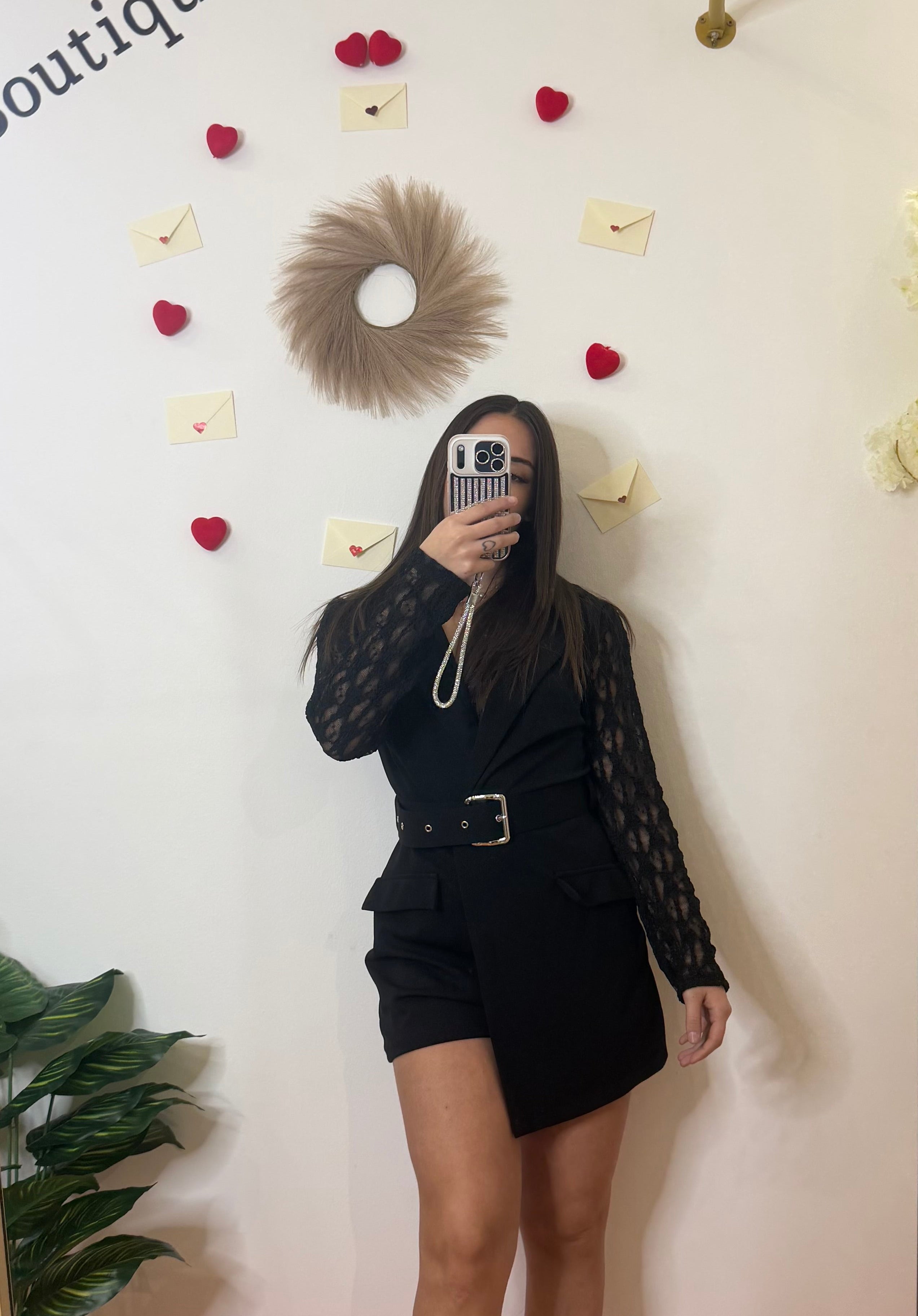 Blazer nero ricamato